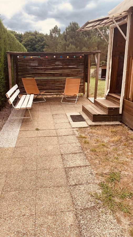 Petite maison dans la prairie Cabanac-et-Villagrains Extérieur photo